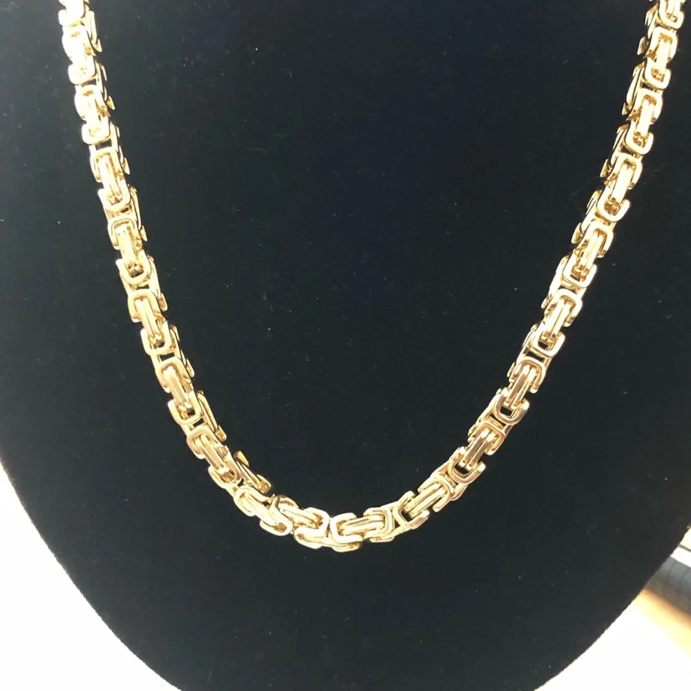 Gold Link Chain Necklace